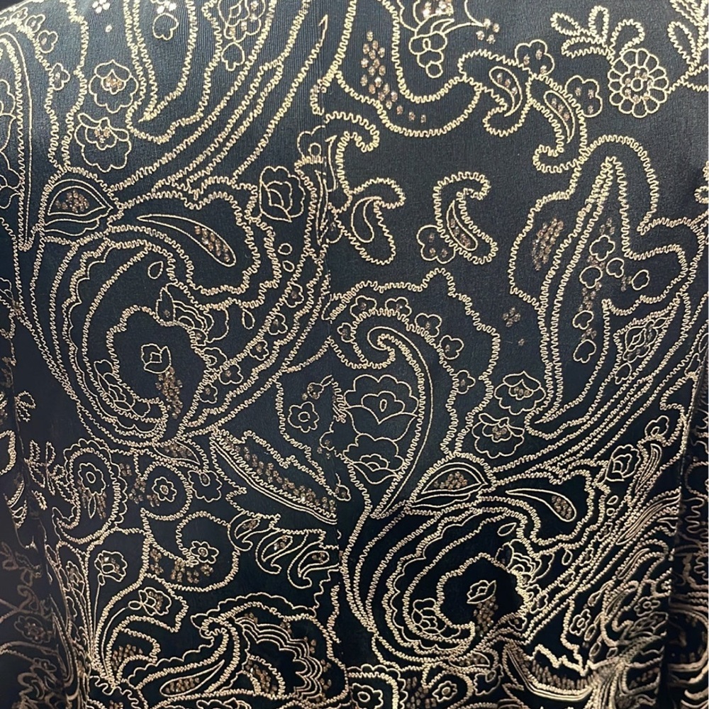Petite Velvet sleeveless dress with gold embroidered 3/4 sleeve jacket - Picture 3 of 8